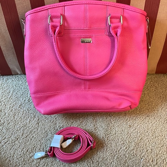 - Pink bag - Picture 1 of 4